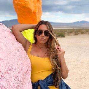 Meet your Posher, Briana